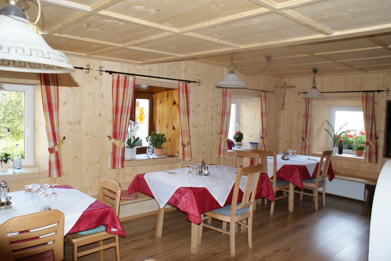 Pension Wirt Am Bach Terento Bagian luar foto